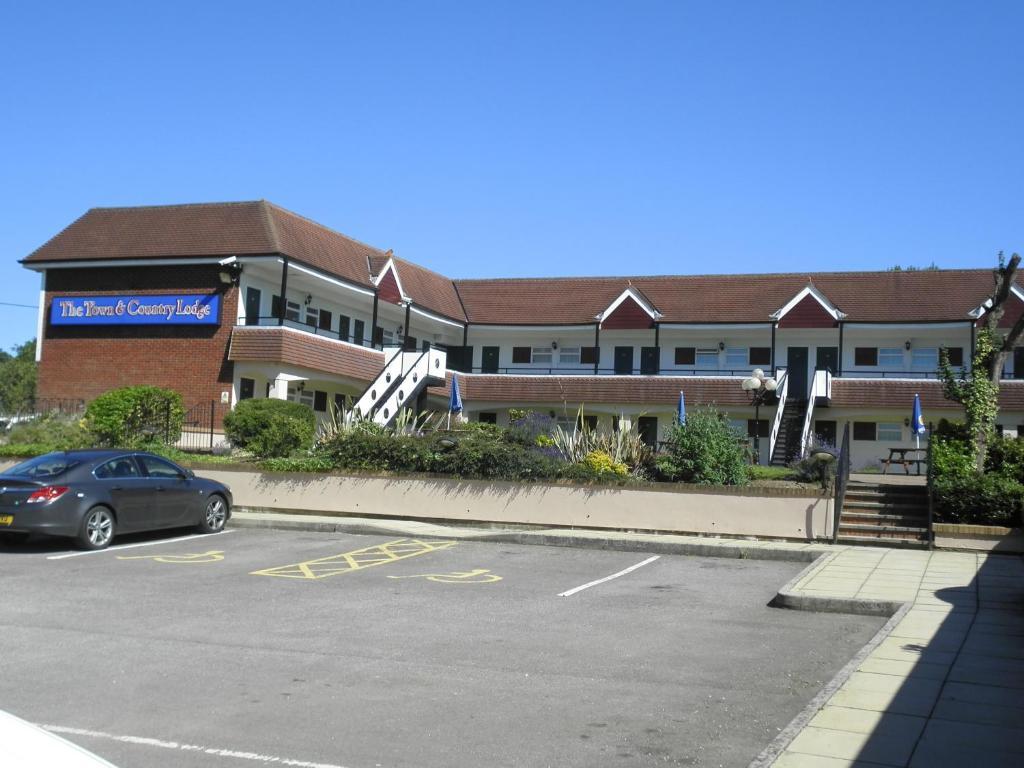 The Town & Country Lodge Dundry エクステリア 写真