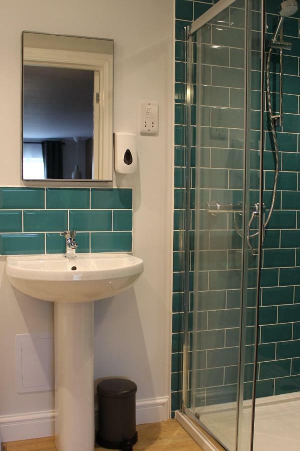 The Town & Country Lodge Dundry エクステリア 写真